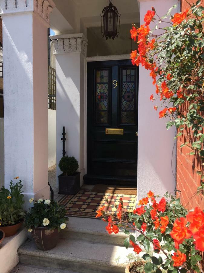 헤이스팅스 Anne'S House B&B 외부 사진